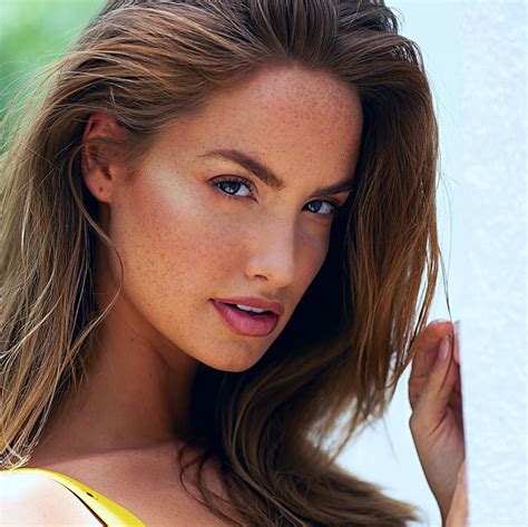 The best of model Haley Kalil in images